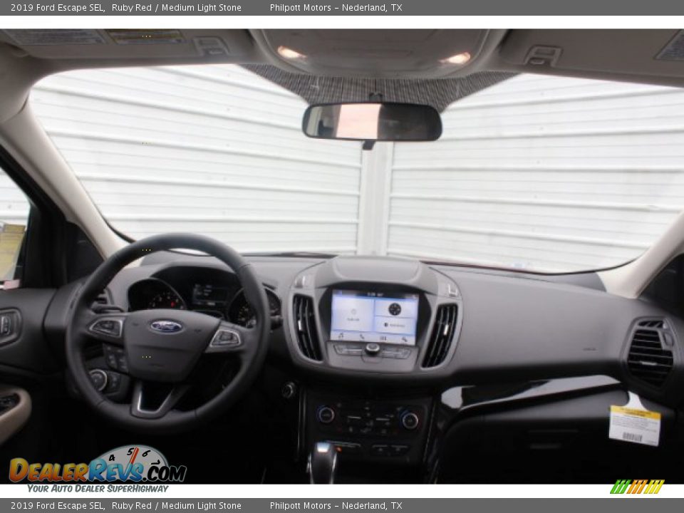 2019 Ford Escape SEL Ruby Red / Medium Light Stone Photo #19