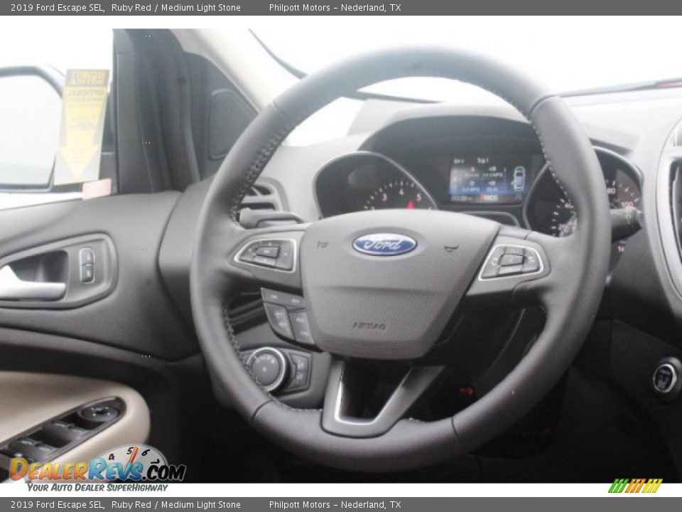 2019 Ford Escape SEL Ruby Red / Medium Light Stone Photo #20