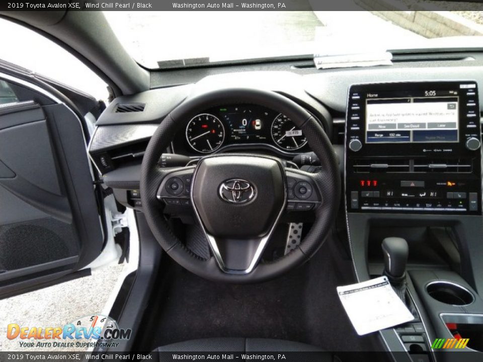 2019 Toyota Avalon XSE Wind Chill Pearl / Black Photo #15