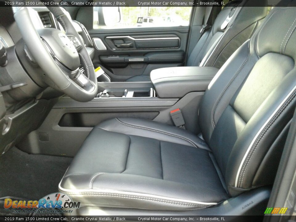 Front Seat of 2019 Ram 1500 Limited Crew Cab Photo #9