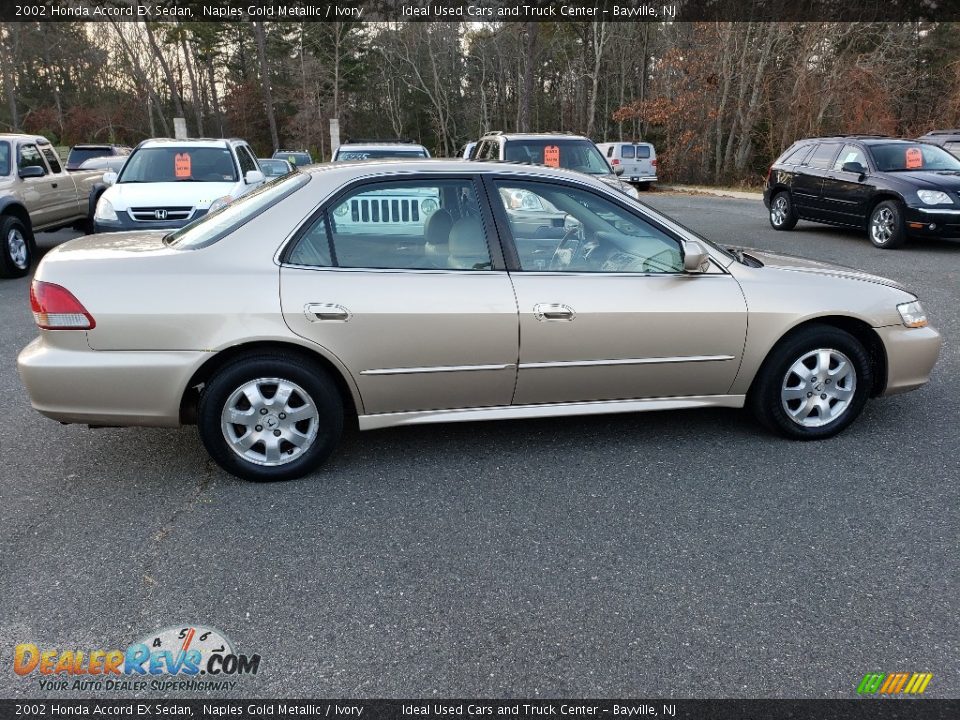 2002 Honda Accord EX Sedan Naples Gold Metallic / Ivory Photo #8