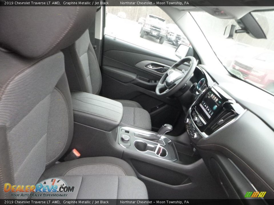 2019 Chevrolet Traverse LT AWD Graphite Metallic / Jet Black Photo #10