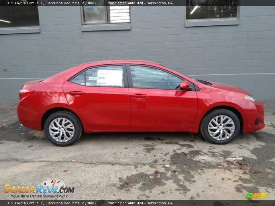 2019 Toyota Corolla LE Barcelona Red Metallic / Black Photo #2