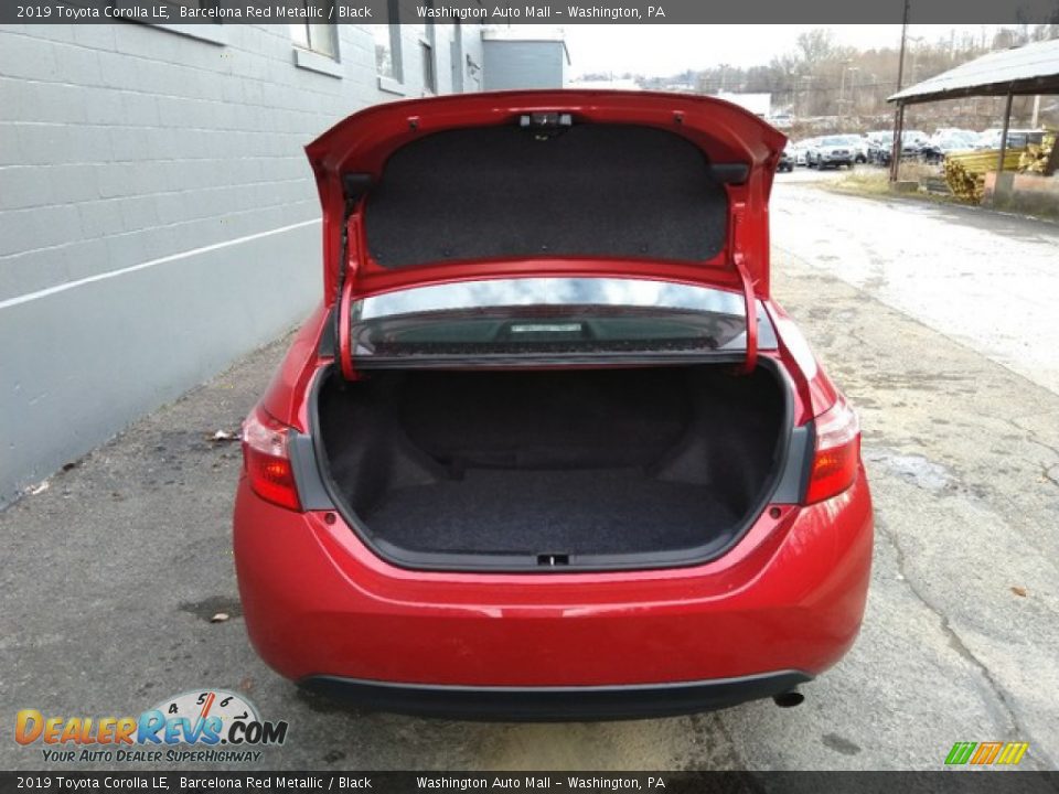 2019 Toyota Corolla LE Barcelona Red Metallic / Black Photo #6