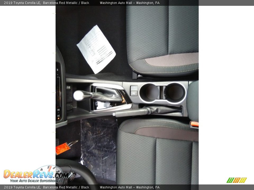 2019 Toyota Corolla LE Barcelona Red Metallic / Black Photo #16