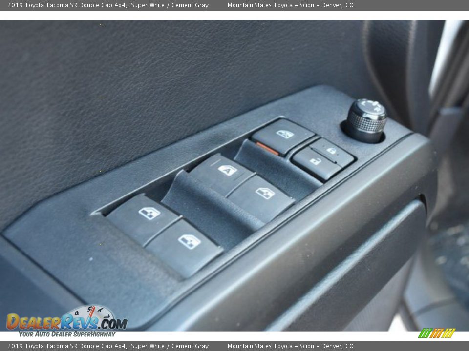2019 Toyota Tacoma SR Double Cab 4x4 Super White / Cement Gray Photo #24