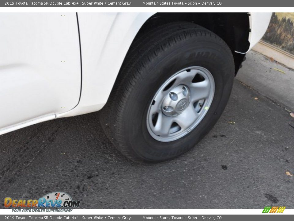 2019 Toyota Tacoma SR Double Cab 4x4 Super White / Cement Gray Photo #35