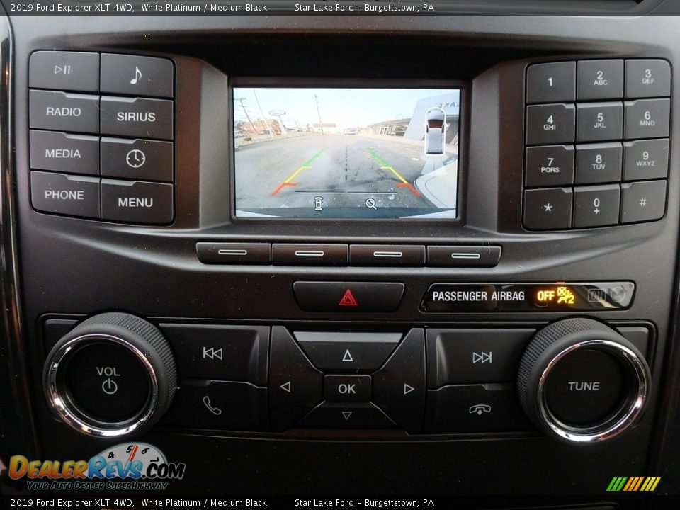 2019 Ford Explorer XLT 4WD White Platinum / Medium Black Photo #20