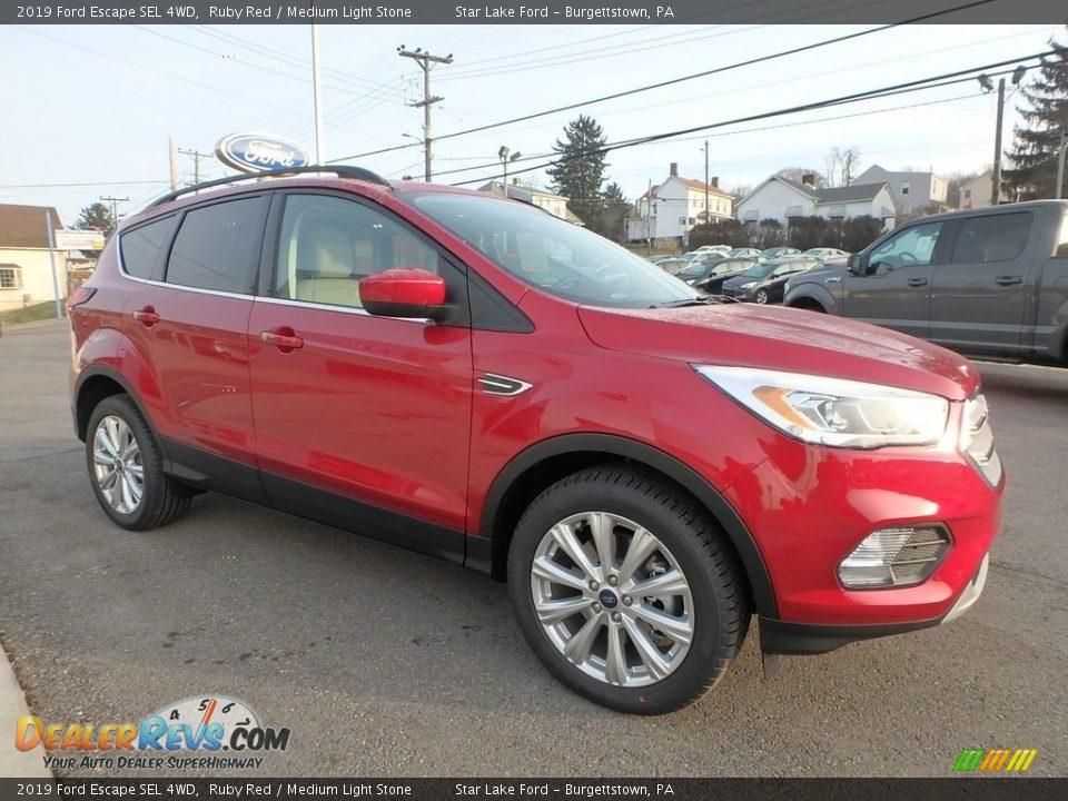 2019 Ford Escape SEL 4WD Ruby Red / Medium Light Stone Photo #3