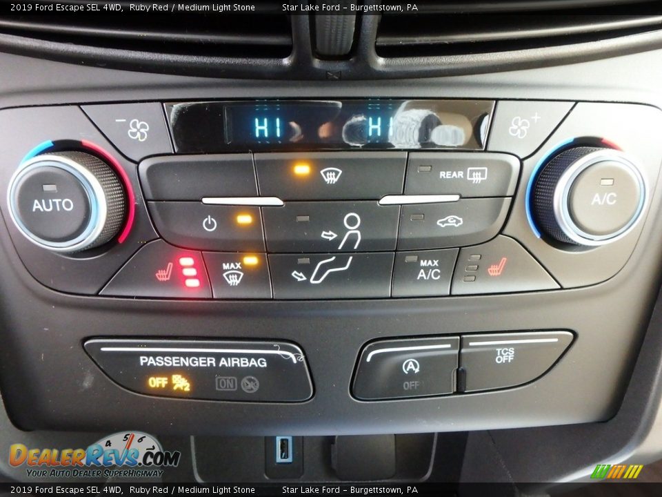 2019 Ford Escape SEL 4WD Ruby Red / Medium Light Stone Photo #18