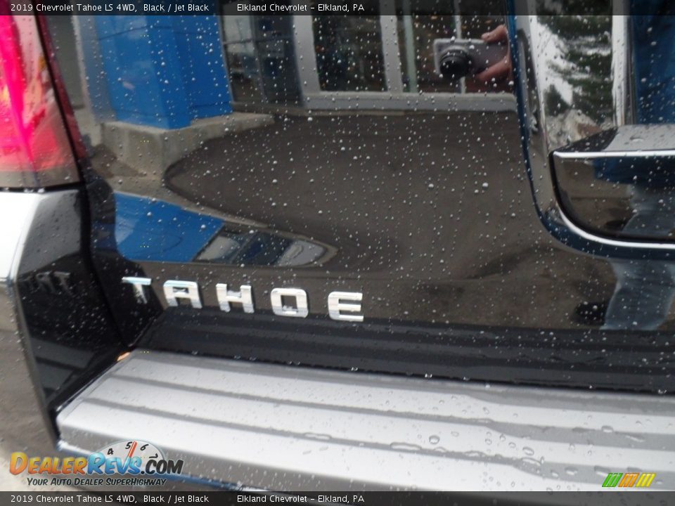 2019 Chevrolet Tahoe LS 4WD Black / Jet Black Photo #12