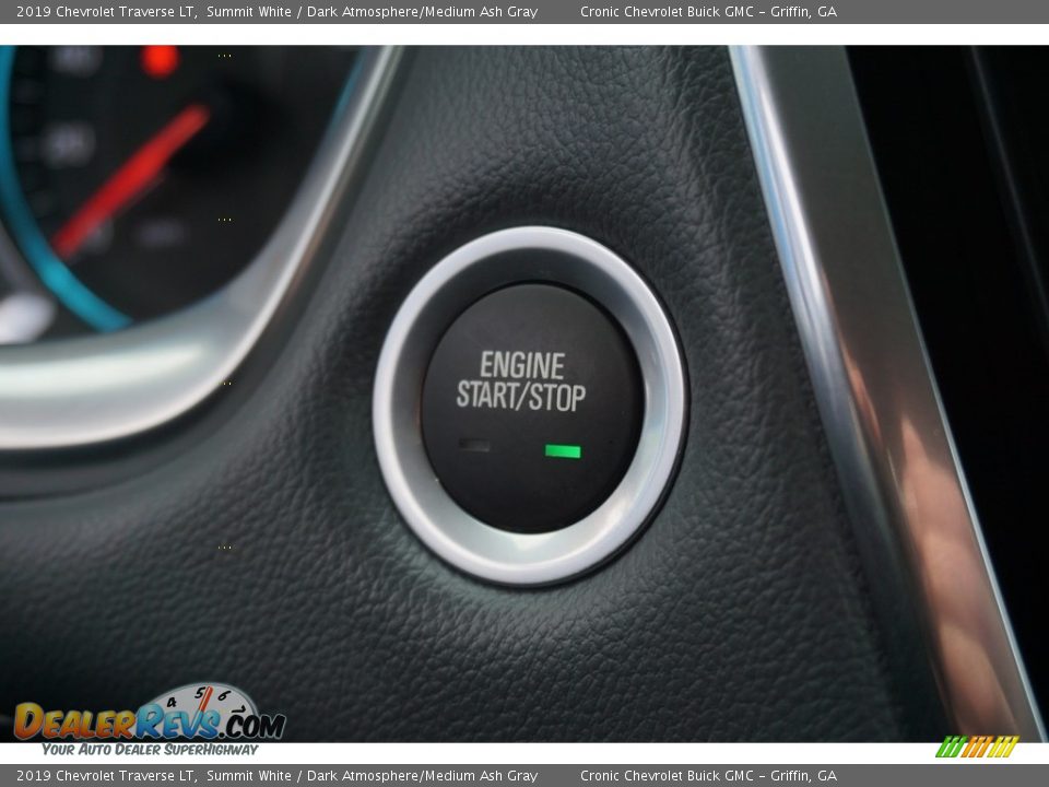 2019 Chevrolet Traverse LT Summit White / Dark Atmosphere/Medium Ash Gray Photo #9