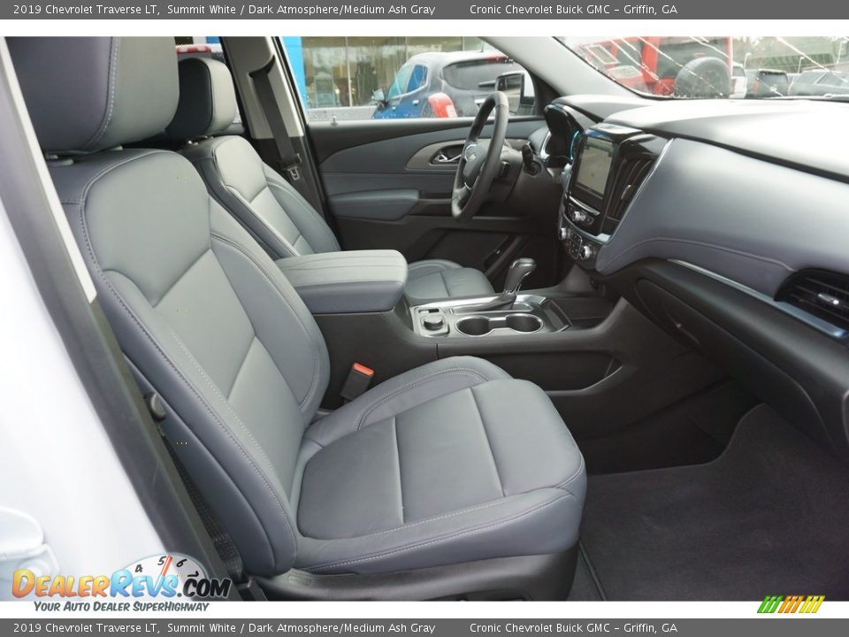 2019 Chevrolet Traverse LT Summit White / Dark Atmosphere/Medium Ash Gray Photo #16