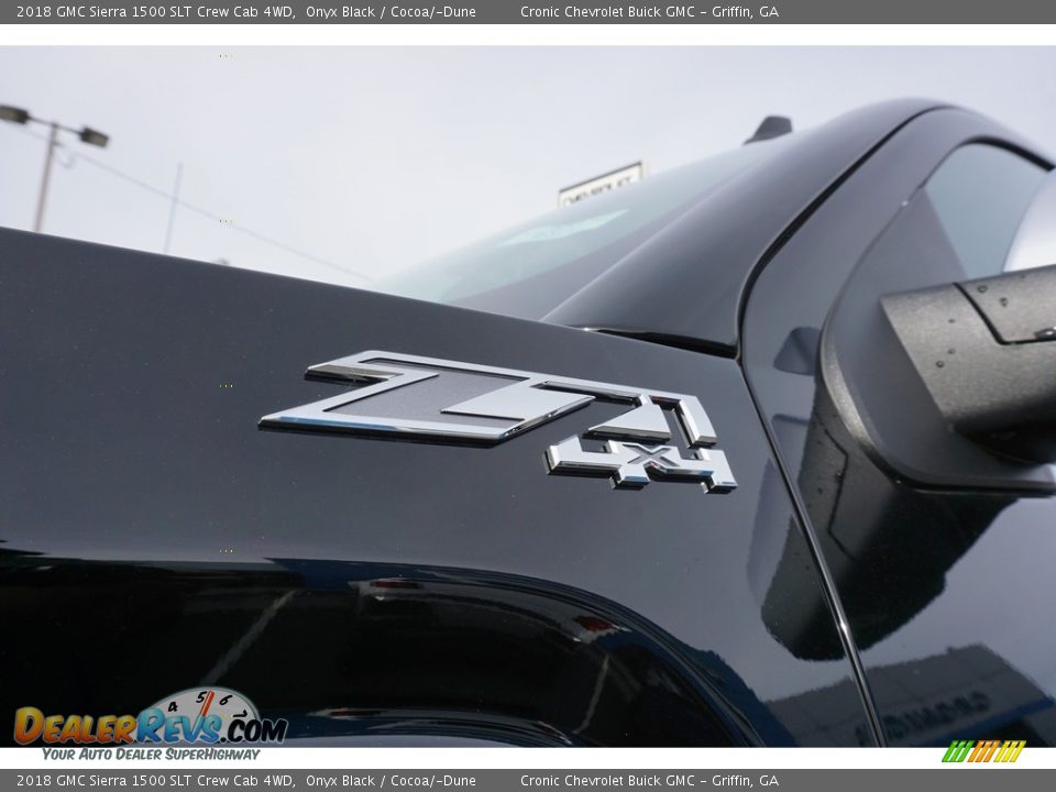 2018 GMC Sierra 1500 SLT Crew Cab 4WD Onyx Black / Cocoa/­Dune Photo #8