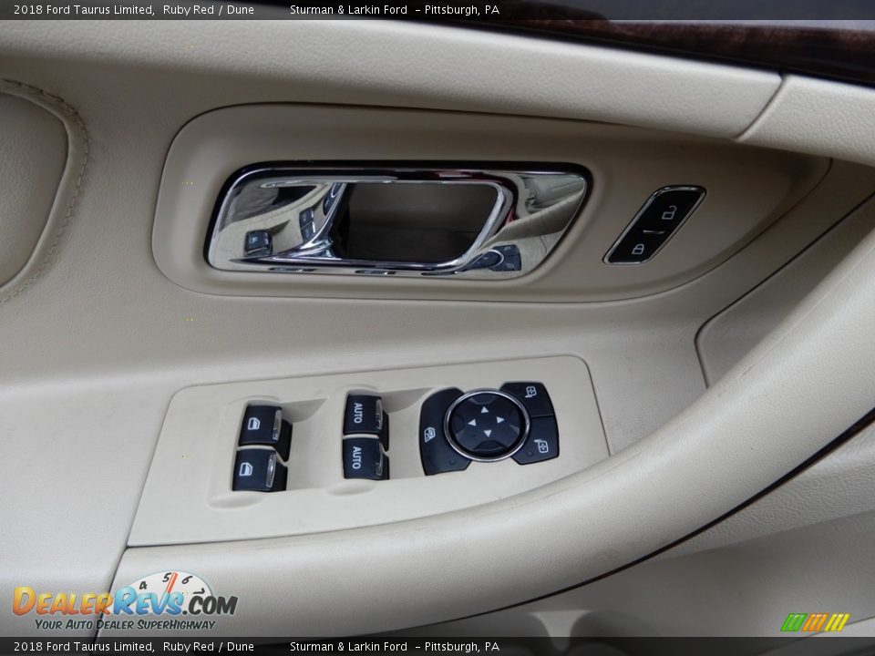 Controls of 2018 Ford Taurus Limited Photo #15