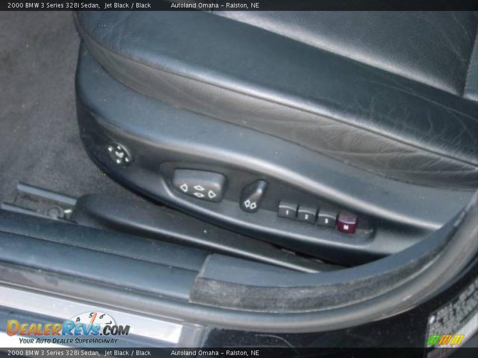 2000 BMW 3 Series 328i Sedan Jet Black / Black Photo #14