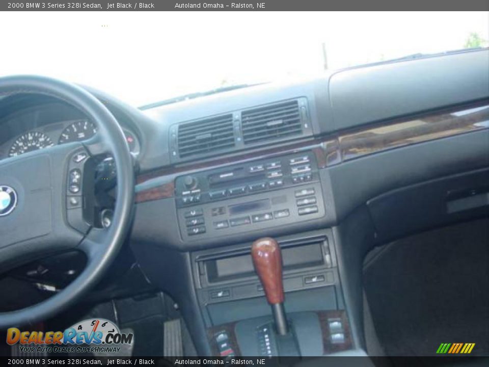 2000 BMW 3 Series 328i Sedan Jet Black / Black Photo #16