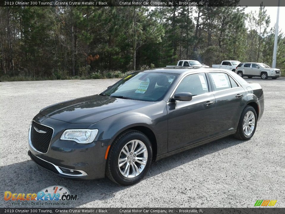 2019 Chrysler 300 Touring Granite Crystal Metallic / Black Photo #1