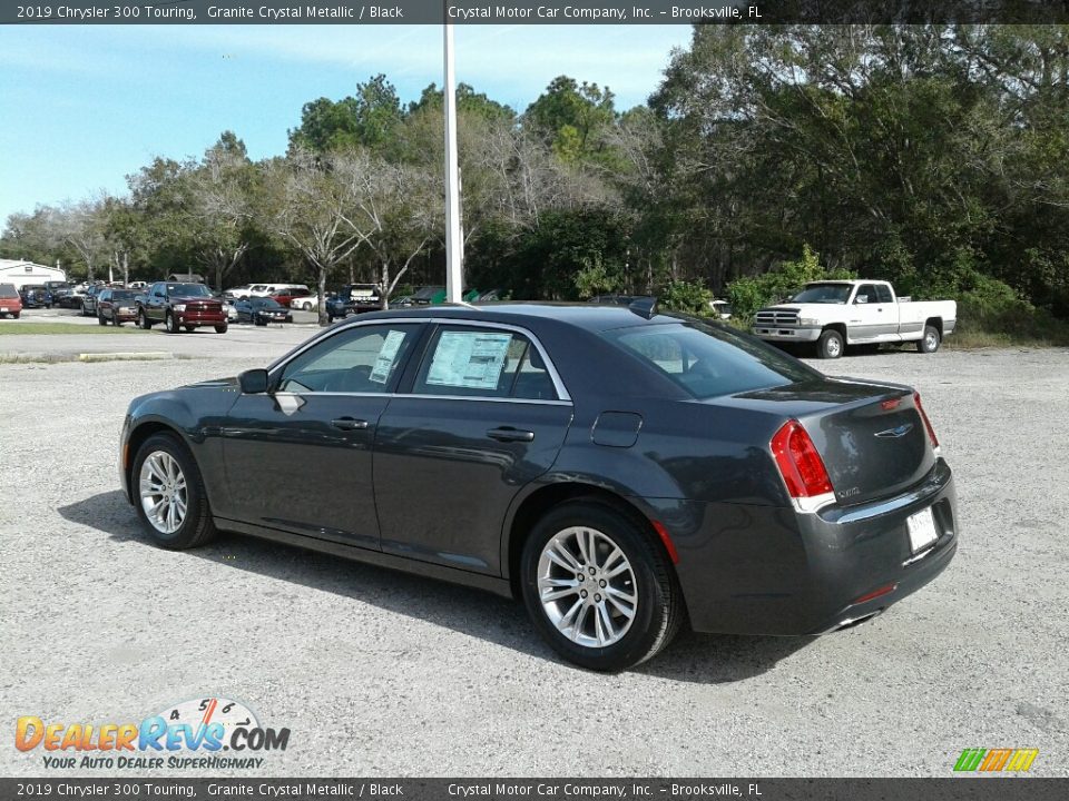 2019 Chrysler 300 Touring Granite Crystal Metallic / Black Photo #3