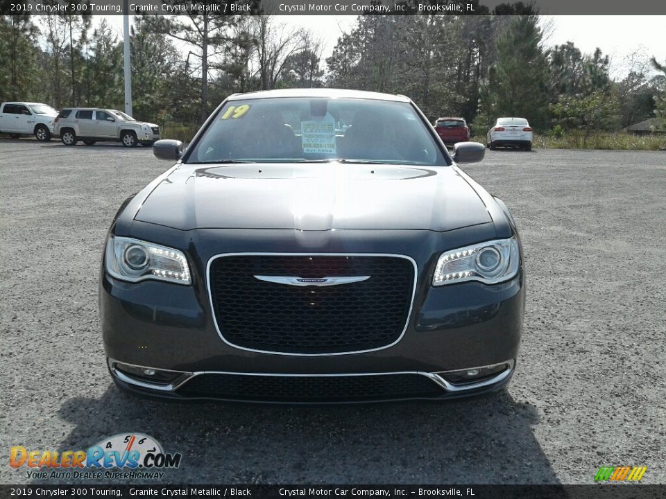 2019 Chrysler 300 Touring Granite Crystal Metallic / Black Photo #8