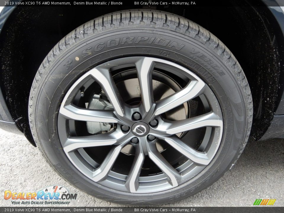 2019 Volvo XC90 T6 AWD Momentum Denim Blue Metallic / Blonde Photo #6