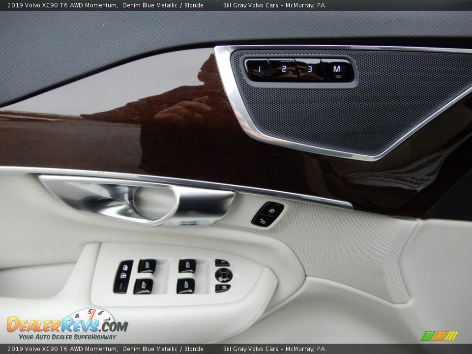 2019 Volvo XC90 T6 AWD Momentum Denim Blue Metallic / Blonde Photo #10