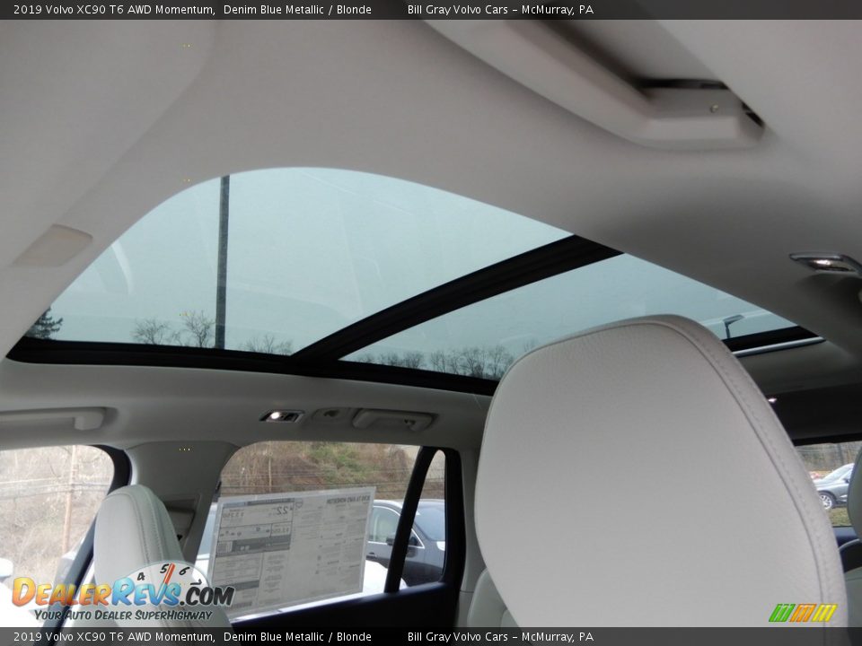 2019 Volvo XC90 T6 AWD Momentum Denim Blue Metallic / Blonde Photo #12