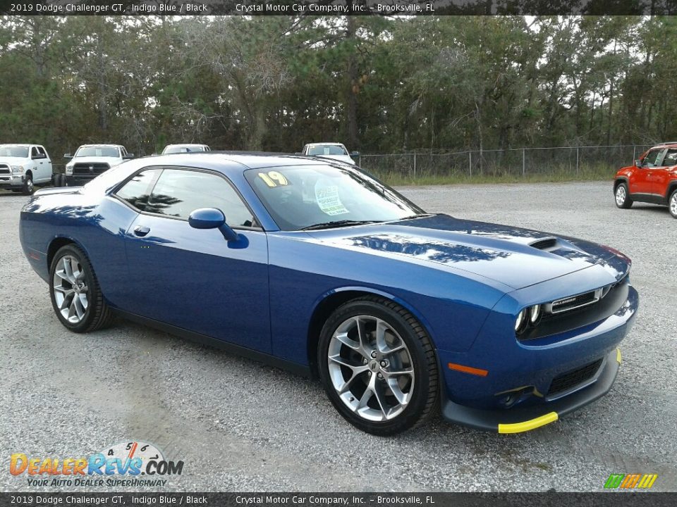 Front 3/4 View of 2019 Dodge Challenger GT Photo #7