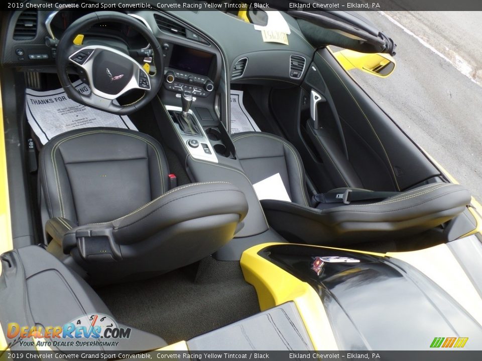 Front Seat of 2019 Chevrolet Corvette Grand Sport Convertible Photo #23