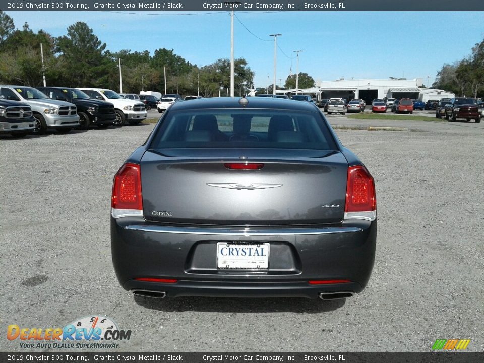 2019 Chrysler 300 Touring Granite Crystal Metallic / Black Photo #4