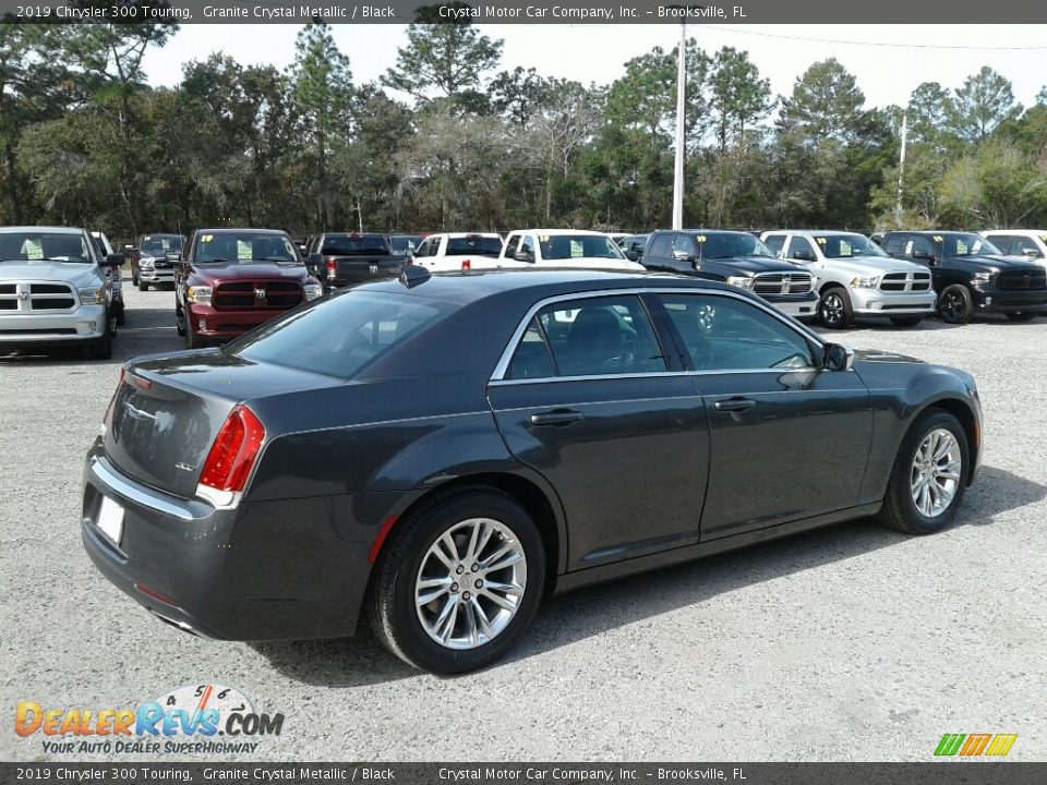 2019 Chrysler 300 Touring Granite Crystal Metallic / Black Photo #5