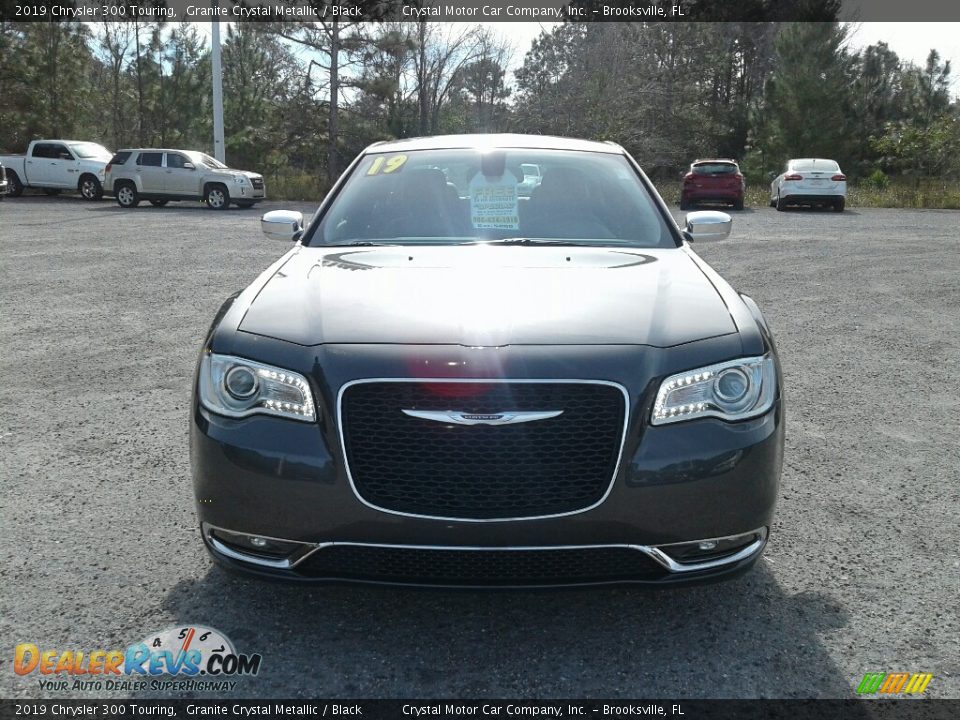 2019 Chrysler 300 Touring Granite Crystal Metallic / Black Photo #8