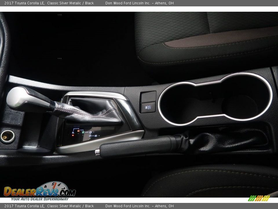 2017 Toyota Corolla LE Classic Silver Metalic / Black Photo #25