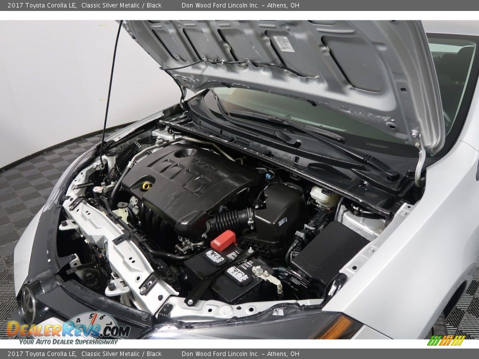 2017 Toyota Corolla LE Classic Silver Metalic / Black Photo #36