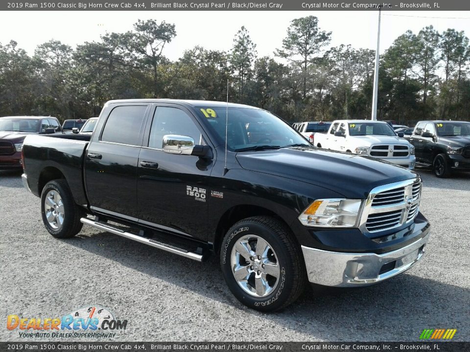 2019 Ram 1500 Classic Big Horn Crew Cab 4x4 Brilliant Black Crystal Pearl / Black/Diesel Gray Photo #7