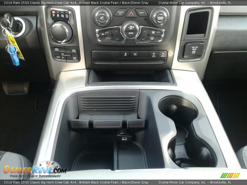 2019 Ram 1500 Classic Big Horn Crew Cab 4x4 Brilliant Black Crystal Pearl / Black/Diesel Gray Photo #16