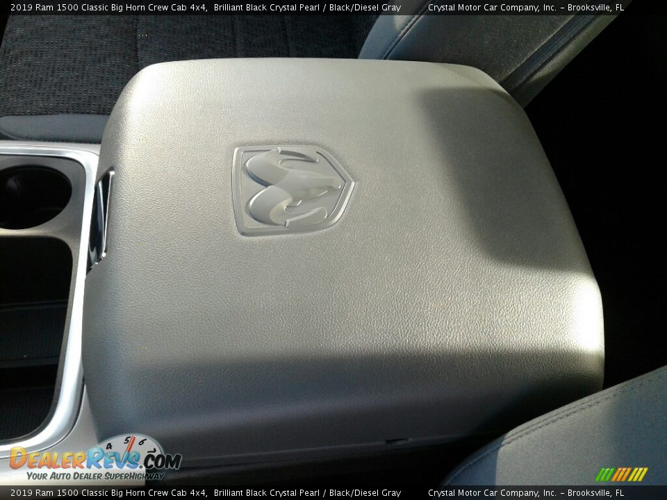 2019 Ram 1500 Classic Big Horn Crew Cab 4x4 Brilliant Black Crystal Pearl / Black/Diesel Gray Photo #18