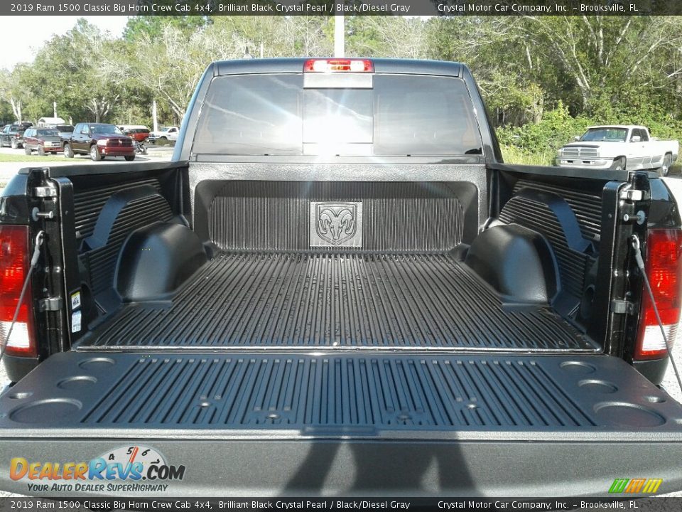 2019 Ram 1500 Classic Big Horn Crew Cab 4x4 Brilliant Black Crystal Pearl / Black/Diesel Gray Photo #19