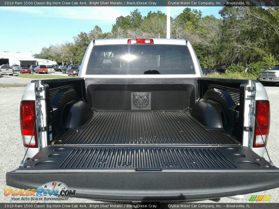 2019 Ram 1500 Classic Big Horn Crew Cab 4x4 Bright Silver Metallic / Black/Diesel Gray Photo #19