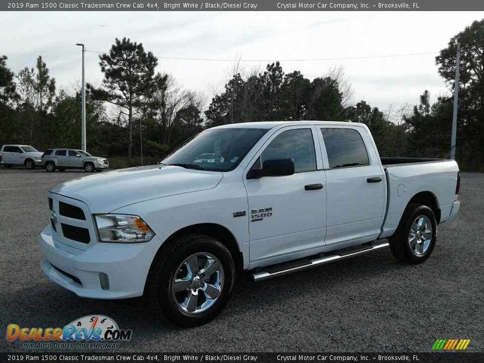 2019 Ram 1500 Classic Tradesman Crew Cab 4x4 Bright White / Black/Diesel Gray Photo #1