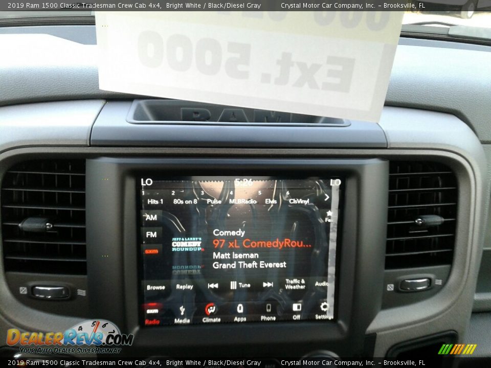 2019 Ram 1500 Classic Tradesman Crew Cab 4x4 Bright White / Black/Diesel Gray Photo #15