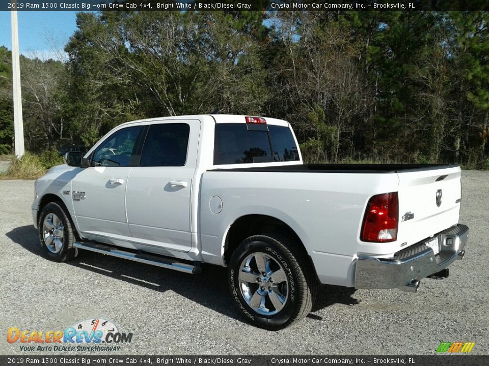 2019 Ram 1500 Classic Big Horn Crew Cab 4x4 Bright White / Black/Diesel Gray Photo #3