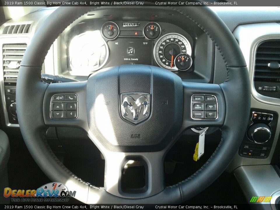 2019 Ram 1500 Classic Big Horn Crew Cab 4x4 Bright White / Black/Diesel Gray Photo #14