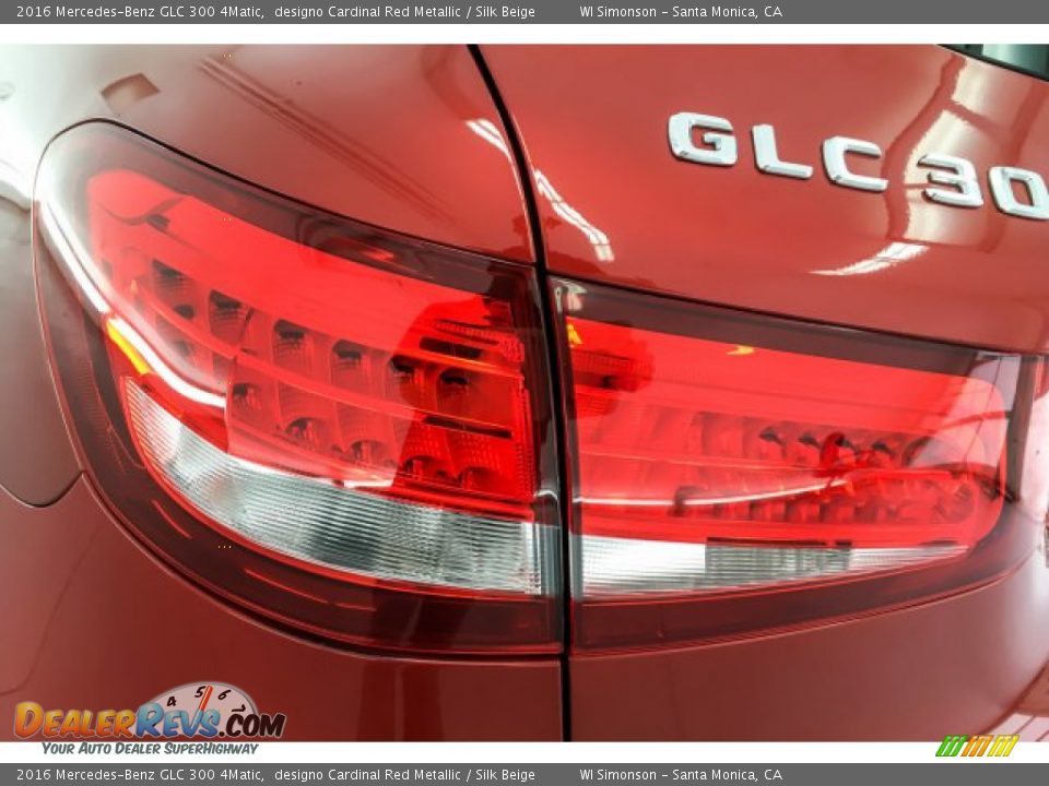 2016 Mercedes-Benz GLC 300 4Matic designo Cardinal Red Metallic / Silk Beige Photo #27