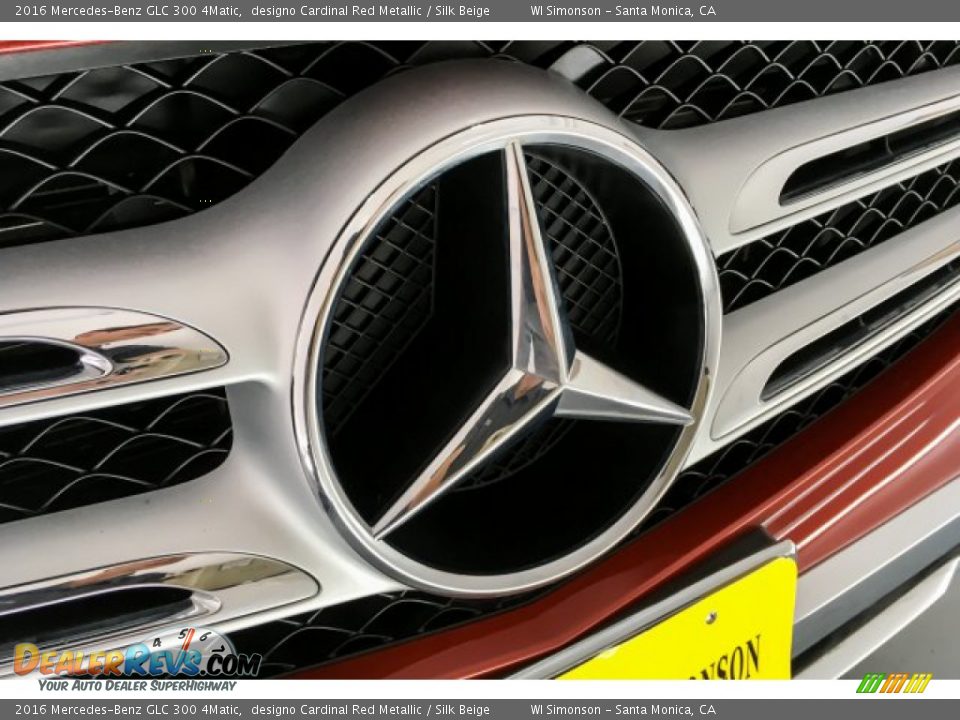 2016 Mercedes-Benz GLC 300 4Matic designo Cardinal Red Metallic / Silk Beige Photo #33