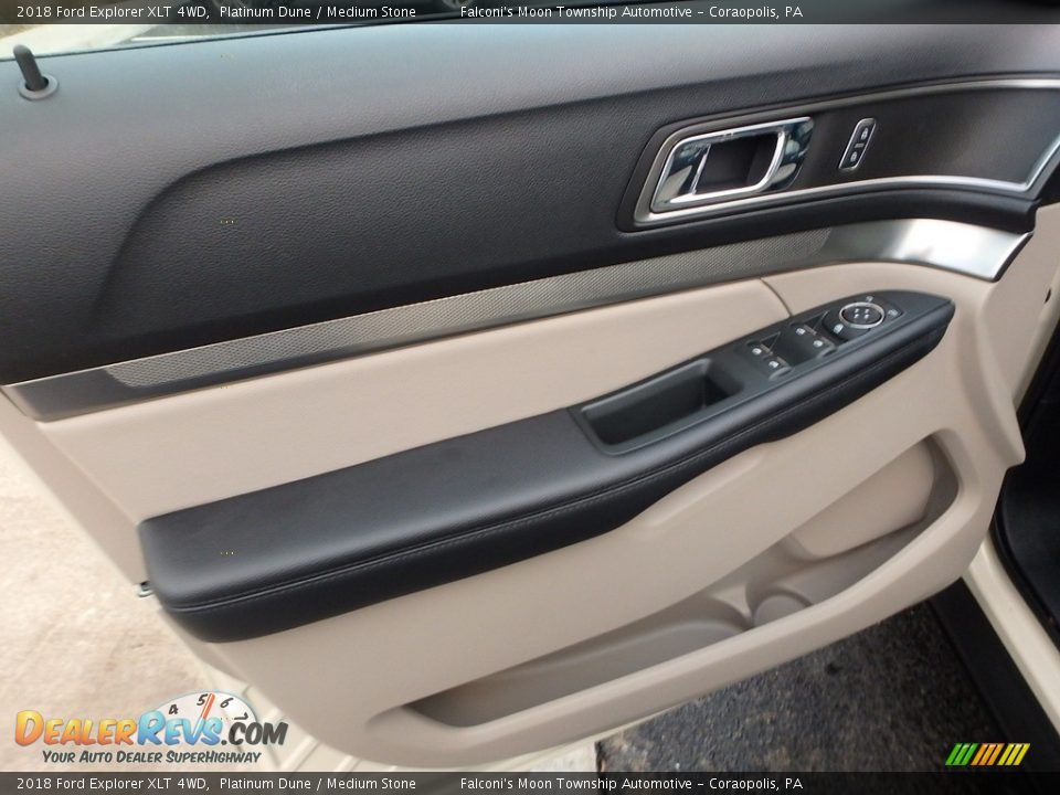2018 Ford Explorer XLT 4WD Platinum Dune / Medium Stone Photo #19