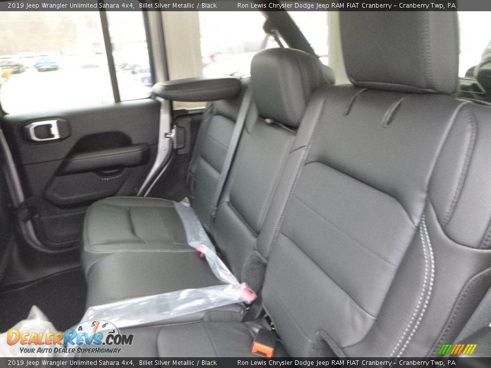 Rear Seat of 2019 Jeep Wrangler Unlimited Sahara 4x4 Photo #13