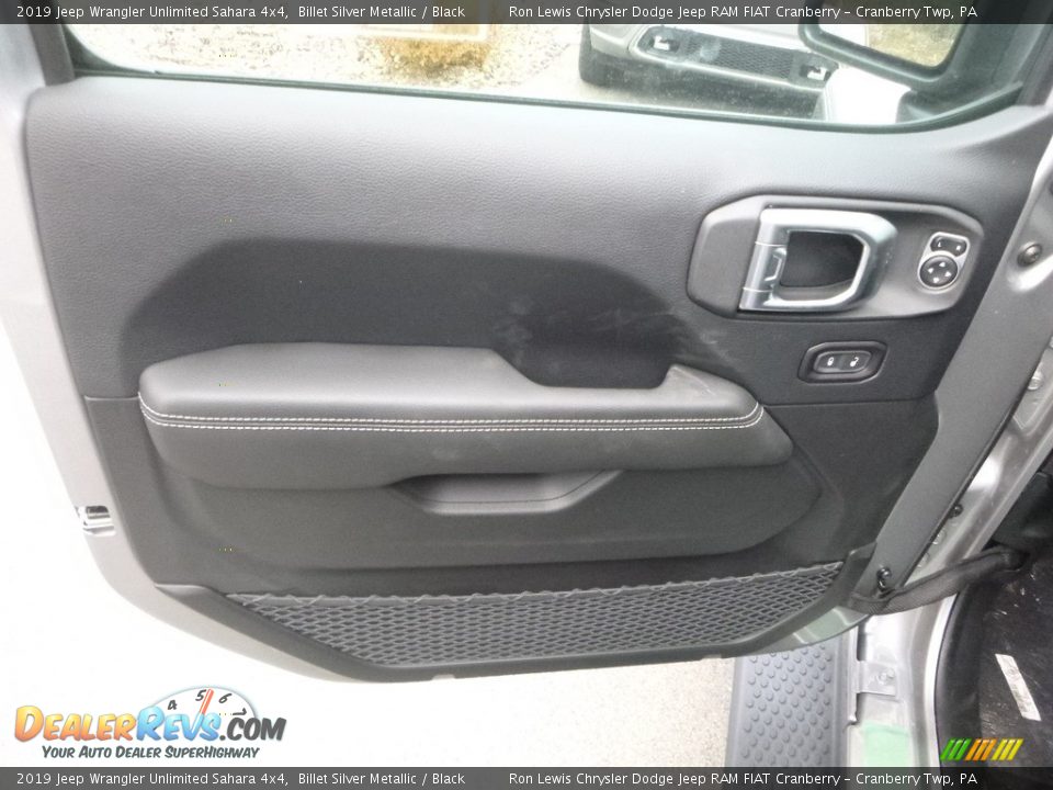 2019 Jeep Wrangler Unlimited Sahara 4x4 Billet Silver Metallic / Black Photo #15