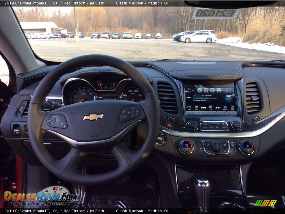 Controls of 2019 Chevrolet Impala LT Photo #12