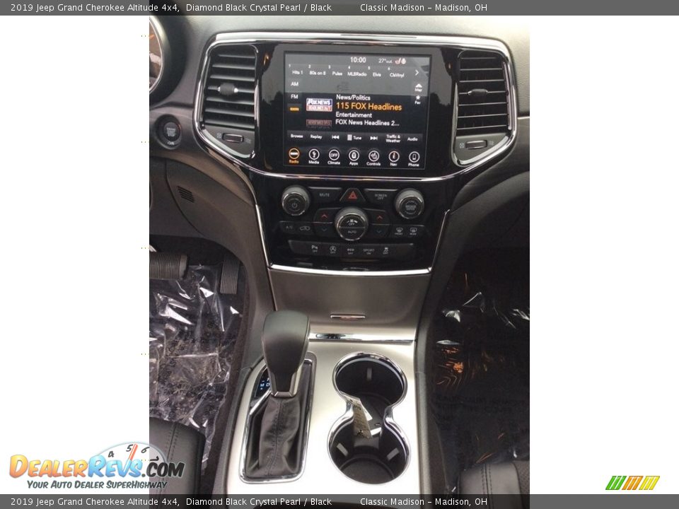 2019 Jeep Grand Cherokee Altitude 4x4 Diamond Black Crystal Pearl / Black Photo #14